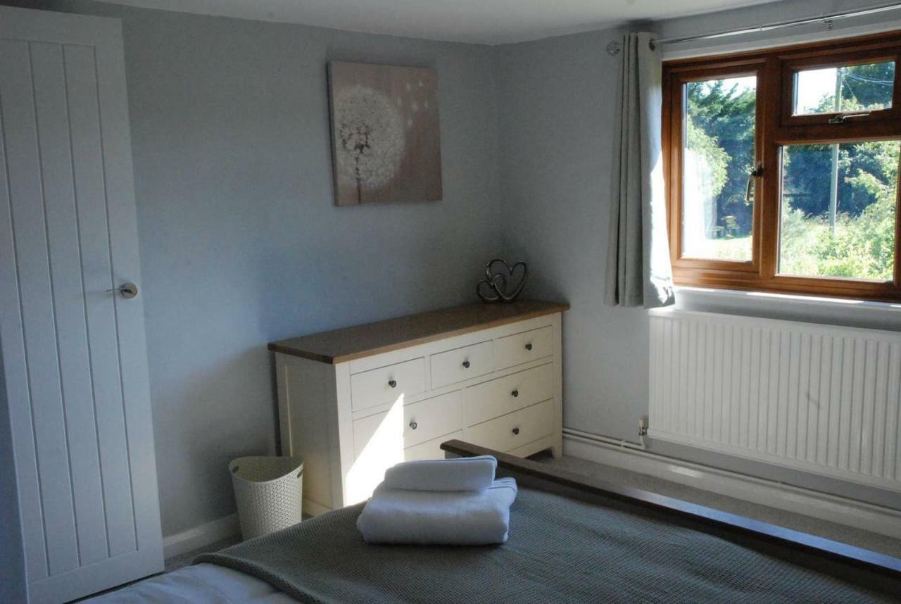 Hollyhock Cottage Ashford  Dış mekan fotoğraf